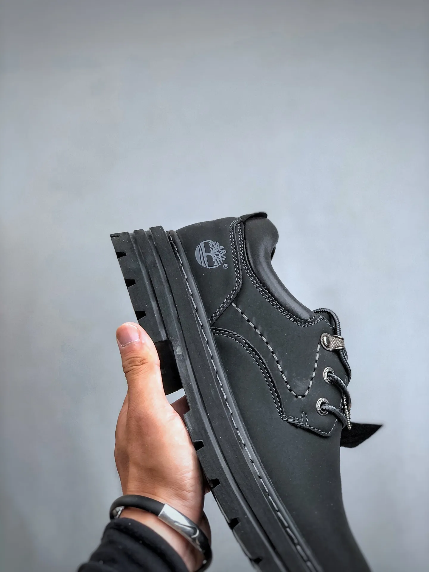 Local pick up 💰480 supports store Timberland/Timberland classic 25ss new low-top classic re-engineered brand new upgrade Guangdong factory quality original box original packaging The fabric is made of Italian 🇮🇹 top-grade frosted cowhide with anti-odor and anti-corrosion genuine leather latex insoles to give you a perfect wearing experience quality and durable, a must-have for sportsmen Specially designed to treat those who are not handsome High-quality feet feel first-class Exclusive supply Size: 39 40 41 42 43 44 One size larger
